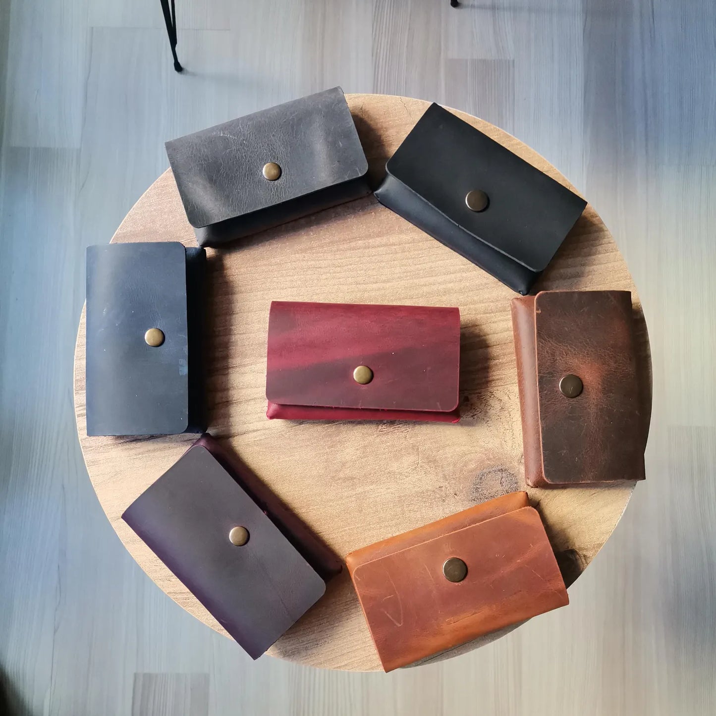 El Yapımı Deri Minimalist Kartlık
